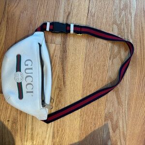 Gucci belt bag